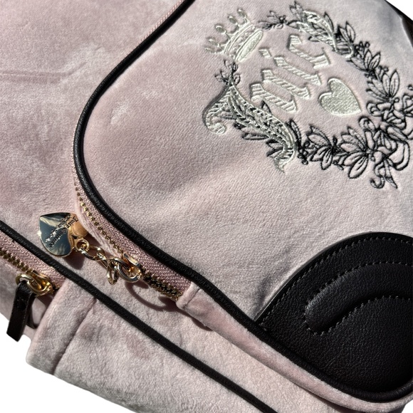 Stunning Juicy Couture Velour Dusty Blush Heritage backpack - Picture 3 of 7